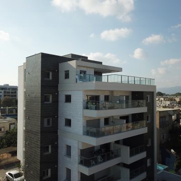 DCIM100MEDIADJI_0103.JPG