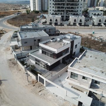 גבעת אלונים2