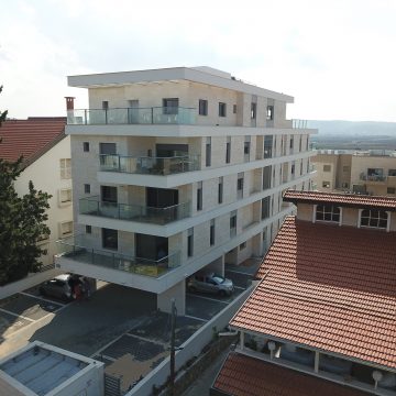 DCIM100MEDIADJI_0472.JPG