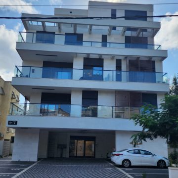 5f6318a2-9c11-4bdd-bd9e-73a4aee547c2